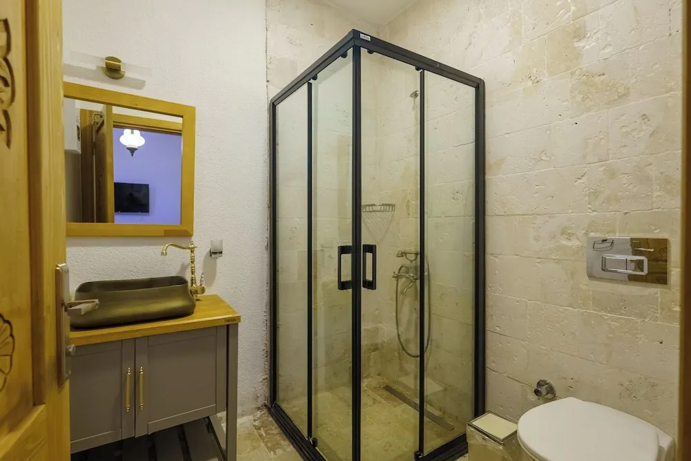 Standard Lounge Room