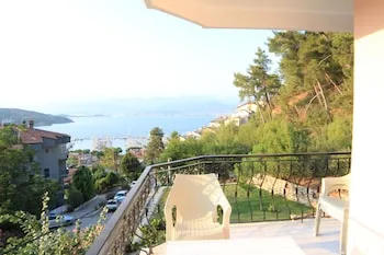 Pembe Köşk Apart Otel