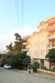 Pembe Köşk Apart Otel