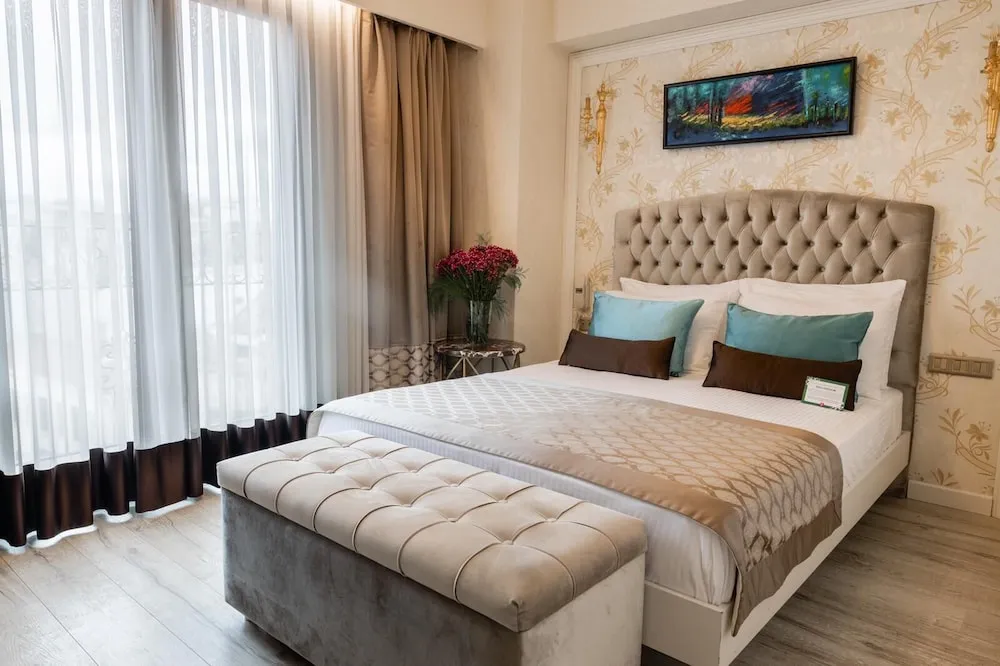 Standard Tek Büyük veya İki Ayrı Yataklı Oda