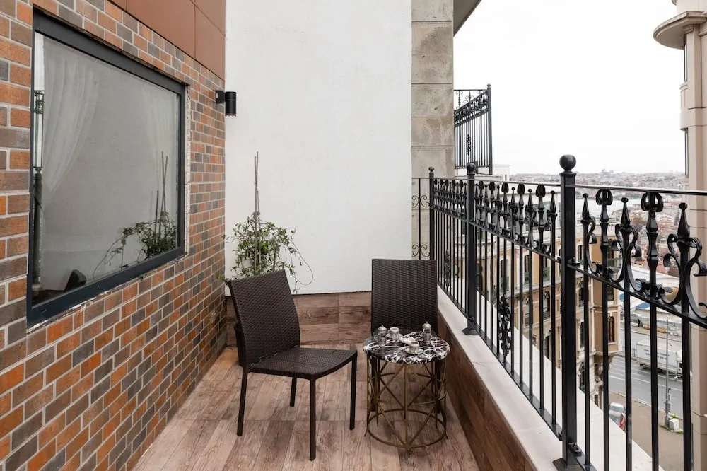 Deluxe Dört Kişilik Oda