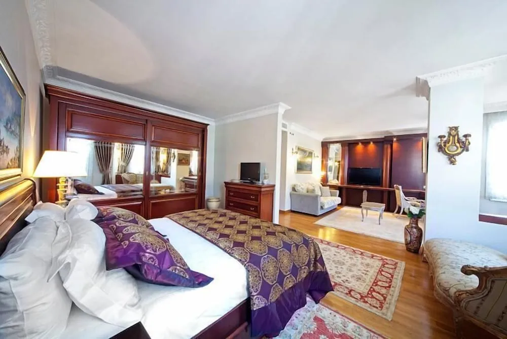 Deluxe Süit, Bahçe Manzaralı