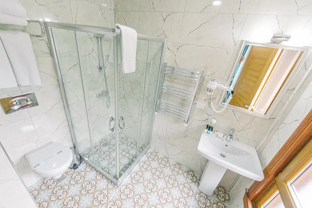 Superior Üç Kişilik Oda, Sigara İçilmez