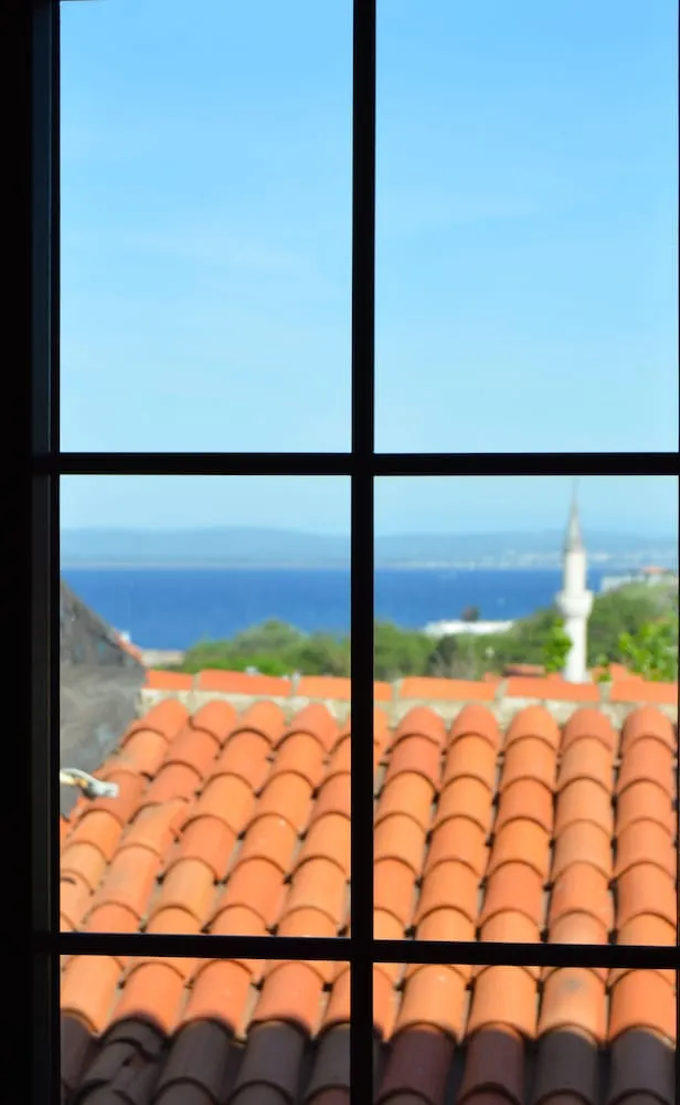 Deluxe Tek Büyük Yataklı Oda, Deniz Manzaralı