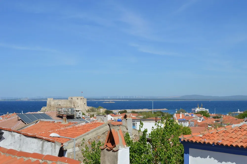 Deluxe Tek Büyük Yataklı Oda, Balkon, Deniz Manzaralı