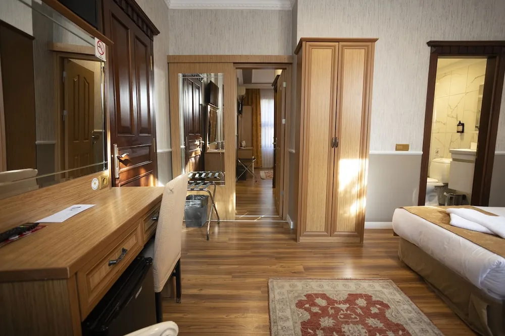 Family Connecting Room