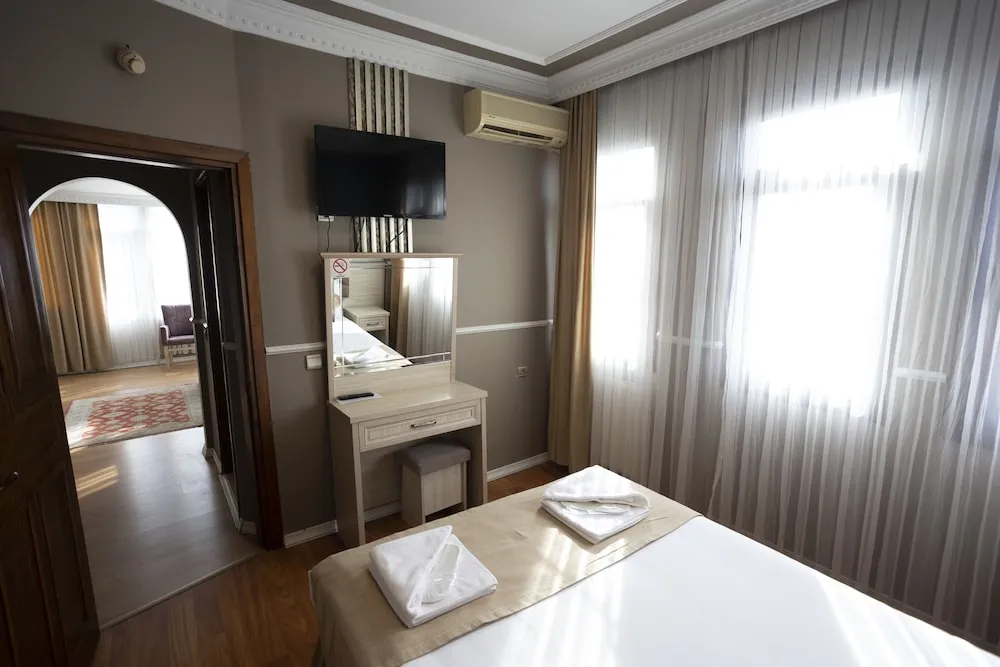 Family Connecting Room