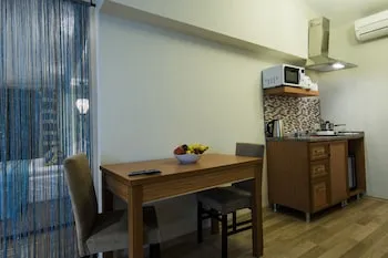 Tashkonak Hotel