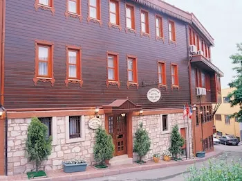 Tashkonak Hotel