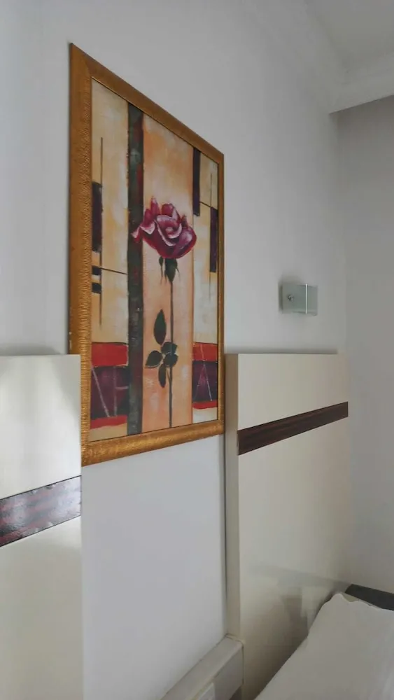 Standard Tek Büyük veya İki Ayrı Yataklı Oda, Şehir Manzaralı