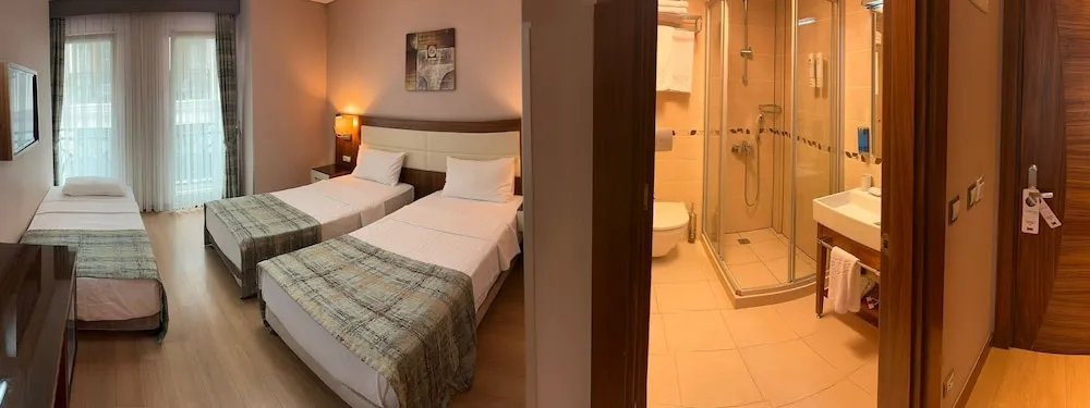 Comfort Üç Kişilik Oda, Birden Çok Yatak, Şehir Manzaralı