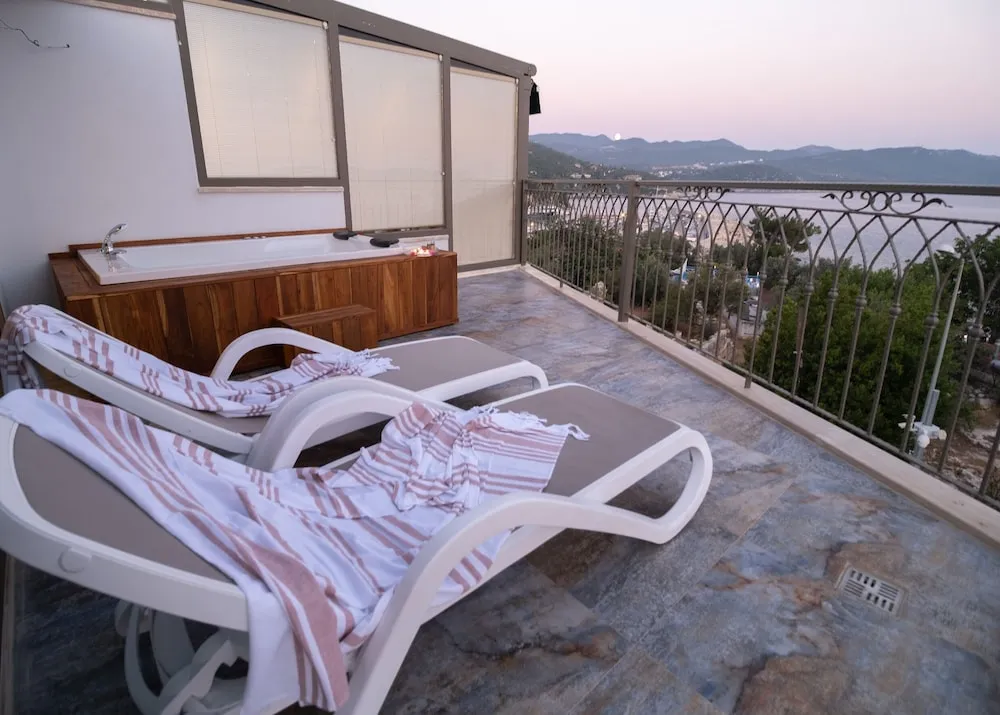 Deluxe Oda, Sıcak Su Küveti, Deniz Manzaralı