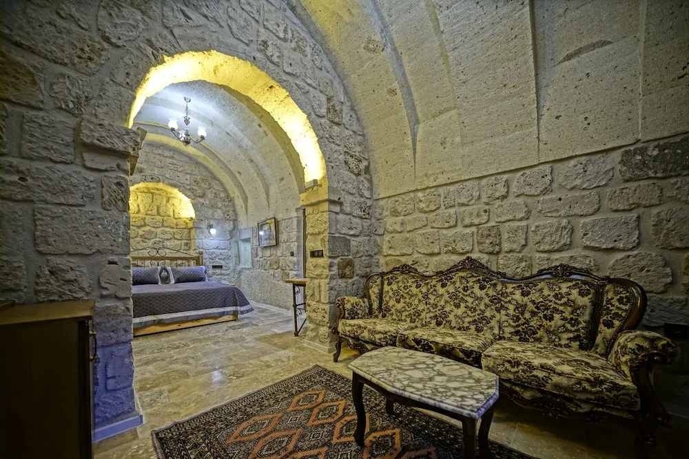 Stone Deluxe Suite (Ambar)