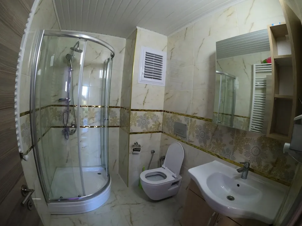 Apart Daire, 3 Yatak Odası, Göl Manzaralı