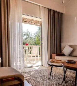 Pilos Suites
