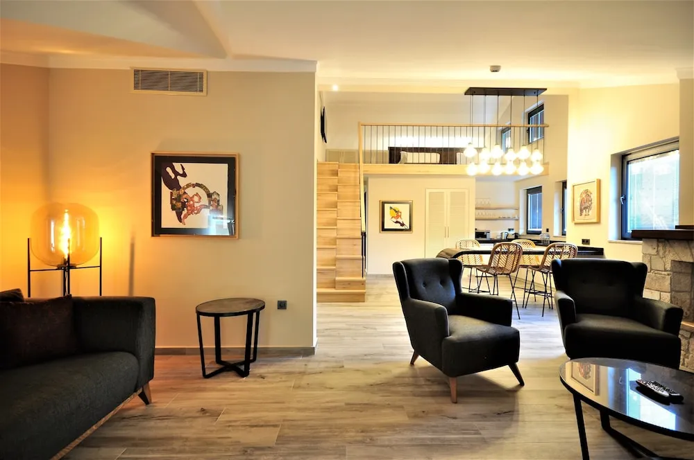 Premium Çatı Katı (Loft)
