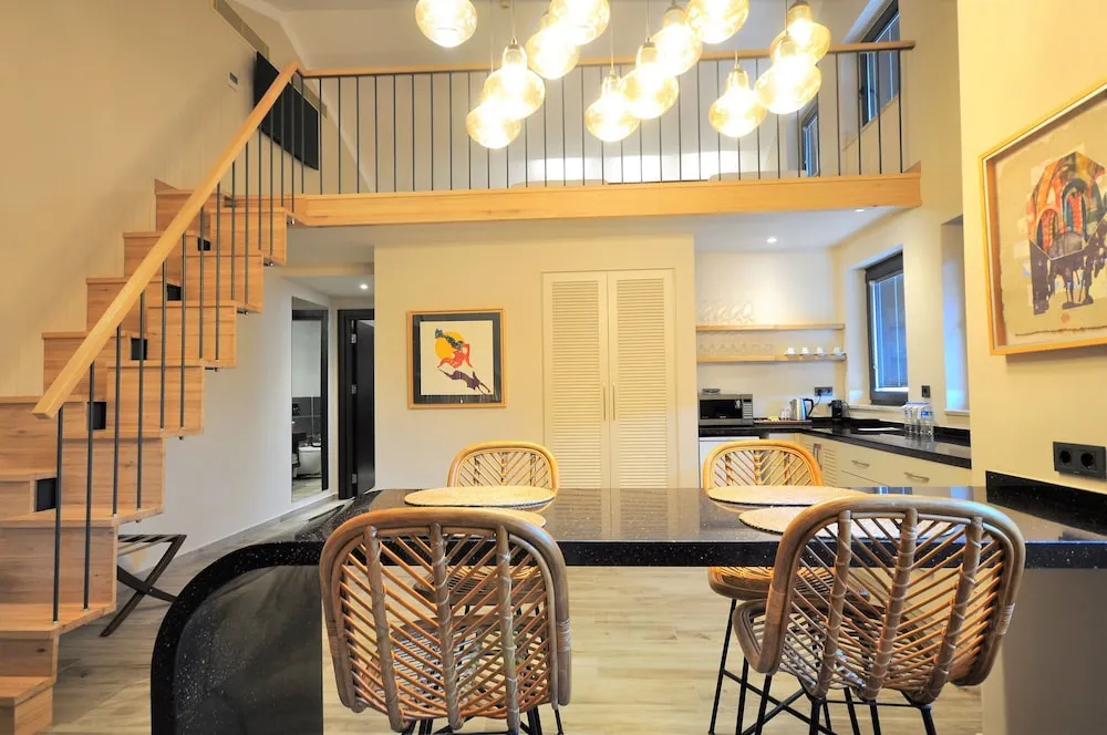 Premium Çatı Katı (Loft)