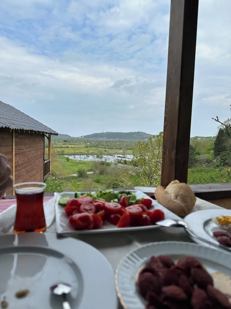 Romantic Bungalov, Vadi Manzaralı