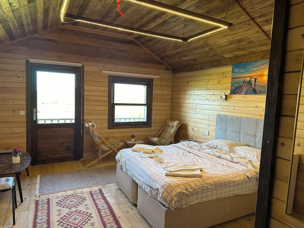 Romantic Bungalov, Vadi Manzaralı