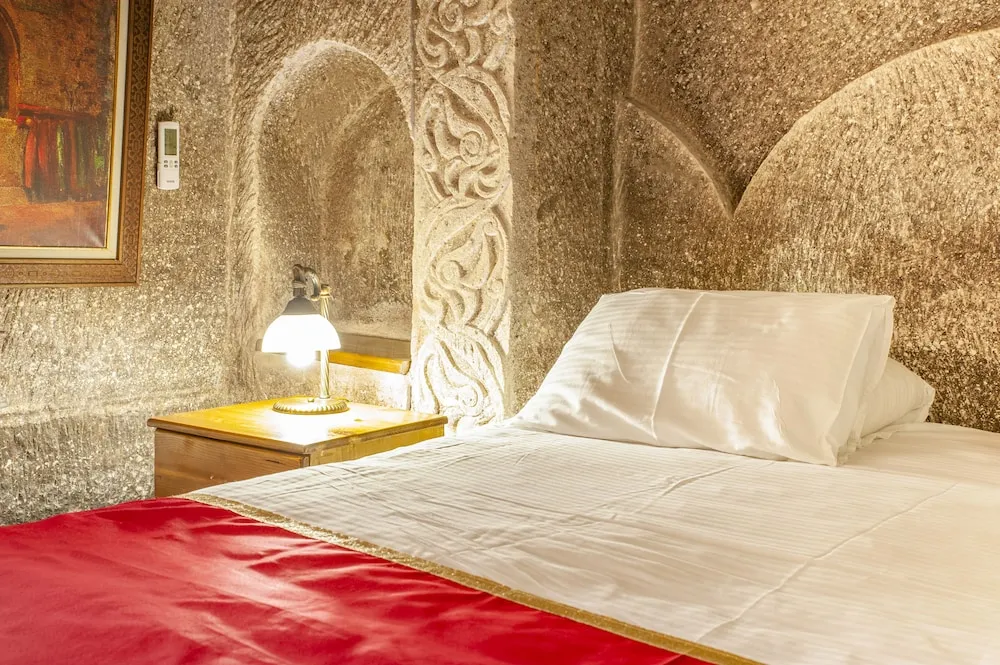 Standart Cave Room