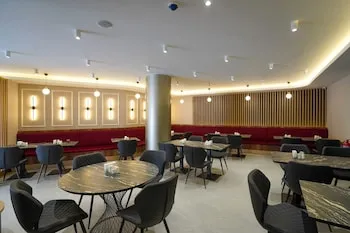 Uğurlu Hotel