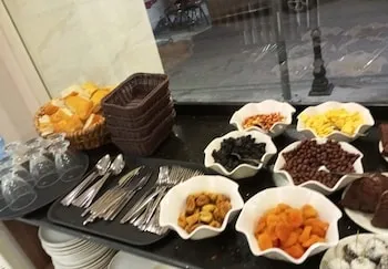 Uğurlu Hotel