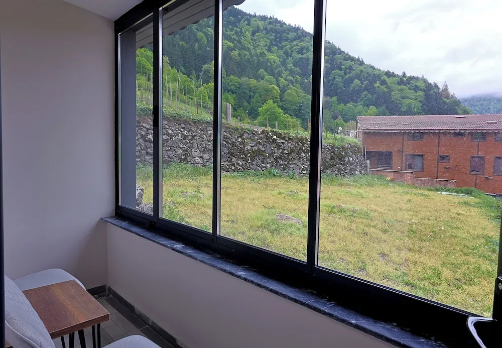 Junior Süit, Balkon, Dağ Manzaralı