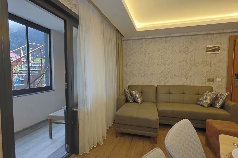 Superior Süit, Balkon, Dağ Manzaralı