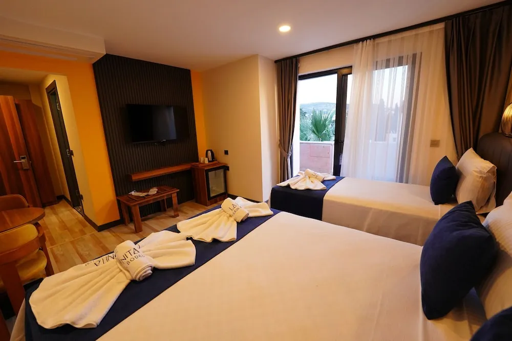 Deluxe Tek Büyük veya İki Ayrı Yataklı Oda