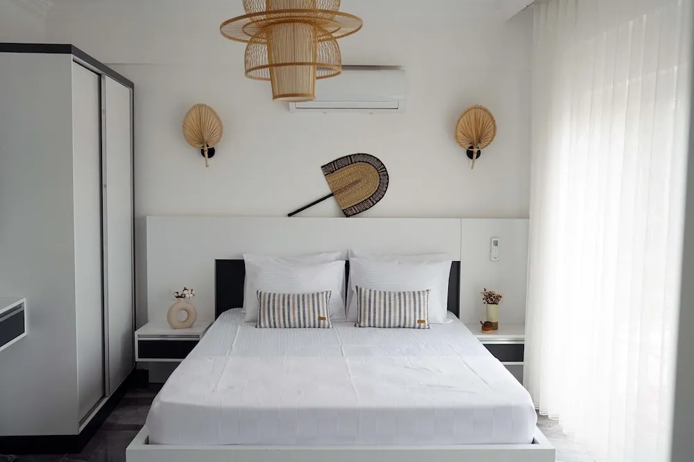 Tek Büyük Yataklı Oda, Deniz Manzaralı