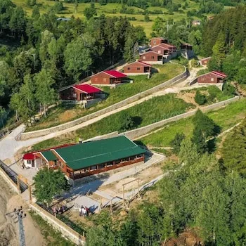 Danzot Tatil Köyü