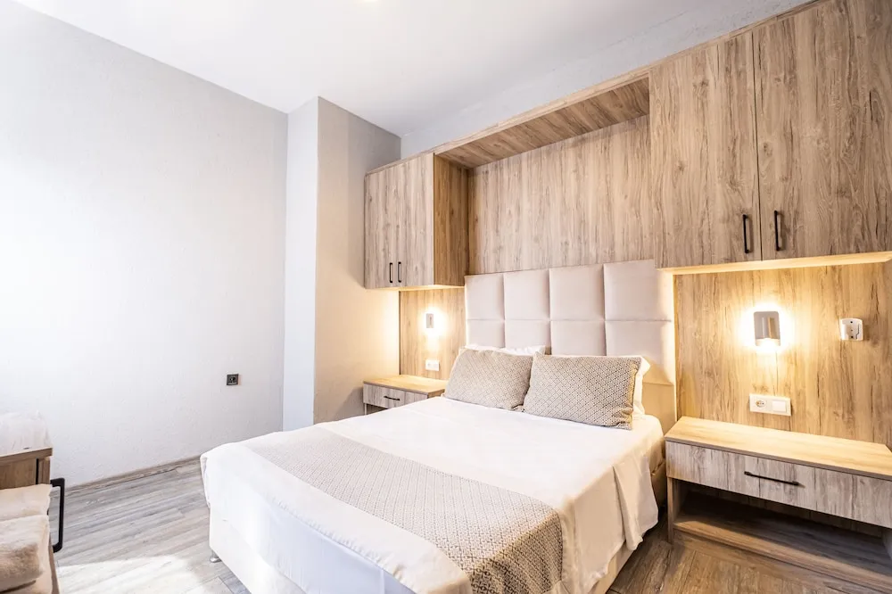 One Bedroom Suite