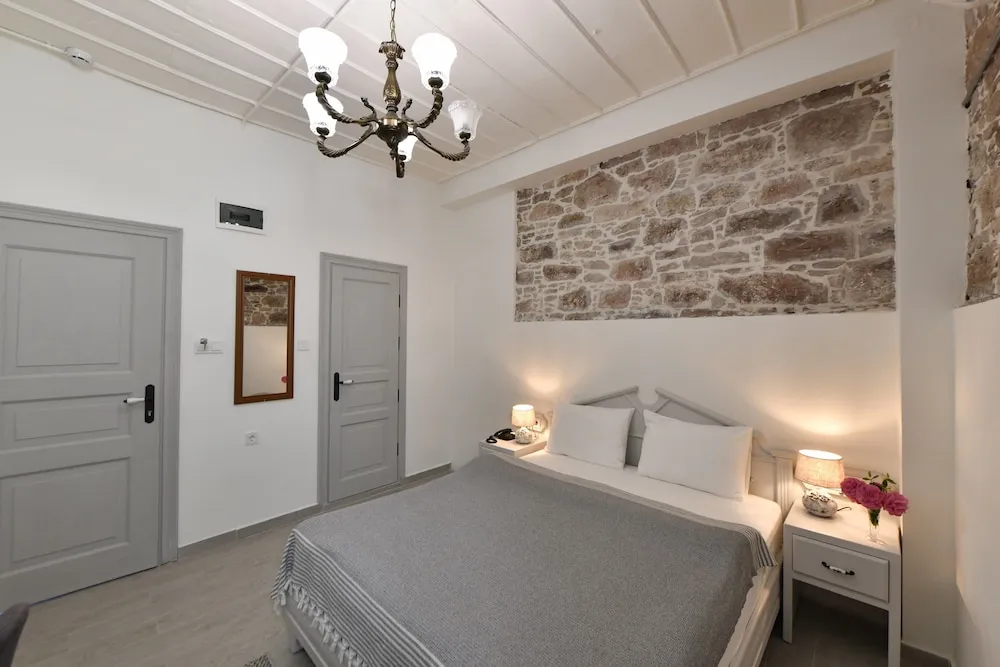 Economy Tek Büyük Yataklı Oda