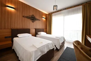 1774 Kazdağı Termal Otel