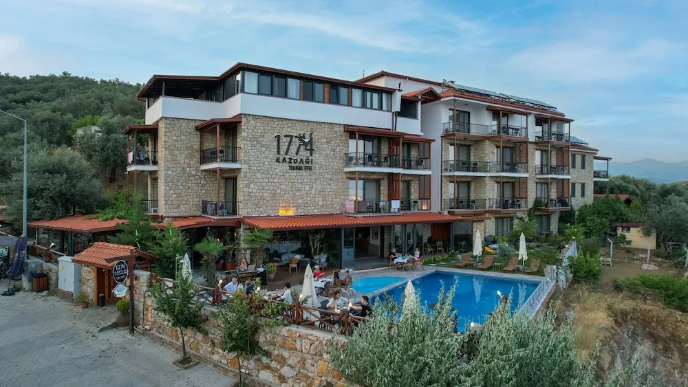 1774 Kazdağı Termal Otel