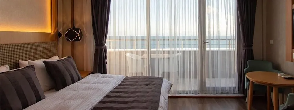 Standard Oda, Liman Manzaralı