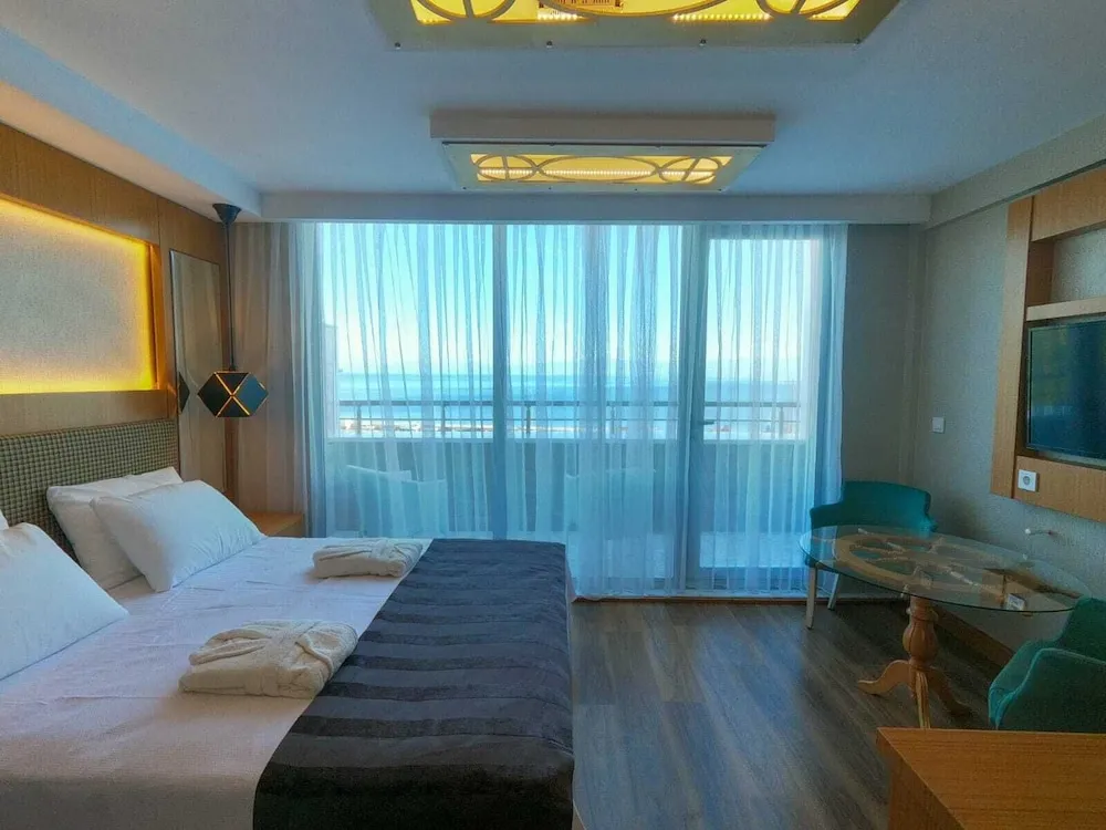 Standard Oda, Liman Manzaralı