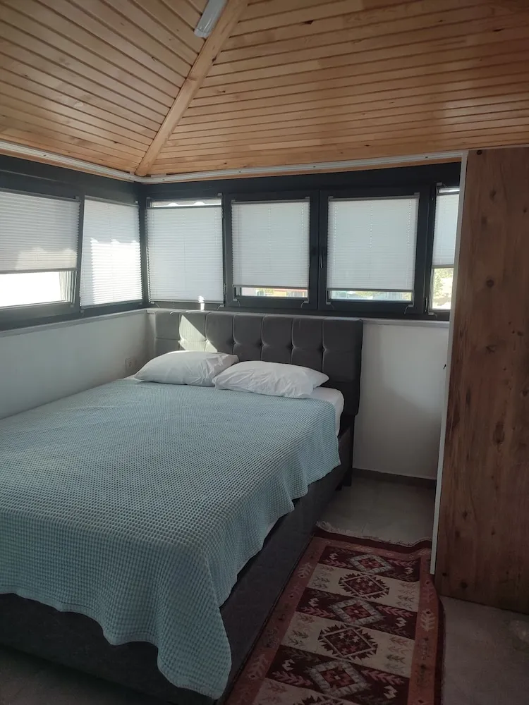 Family Çatı Katı Süiti (Penthouse), 1 Büyük (Queen) Boy Yatak ve Çekyat