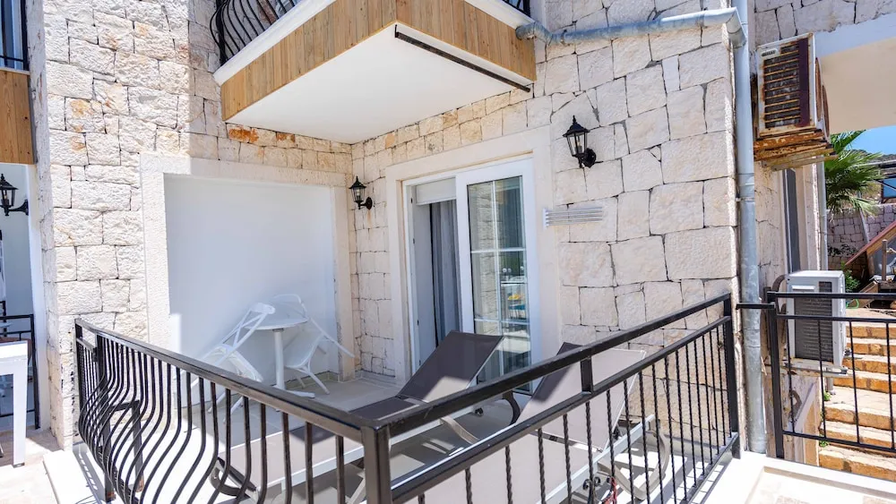 Classic Üç Kişilik Oda, Balkon/Veranda, Deniz Manzaralı