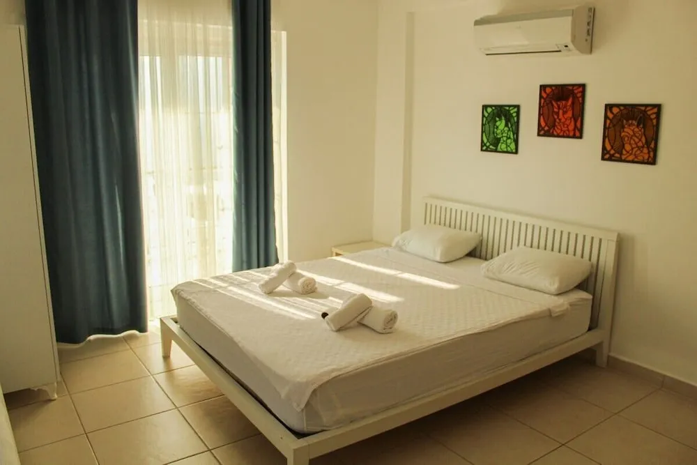 Deluxe Üç Kişilik Oda, Küvet, Deniz Manzaralı