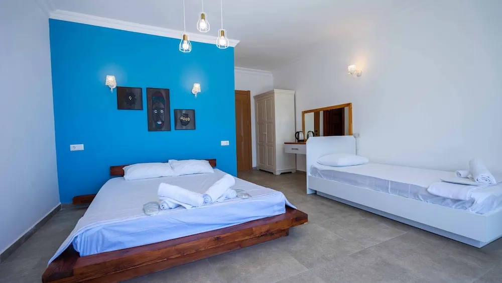 Superior Dört Kişilik Oda, Birden Çok Yatak, Balkon, Deniz Manzaralı