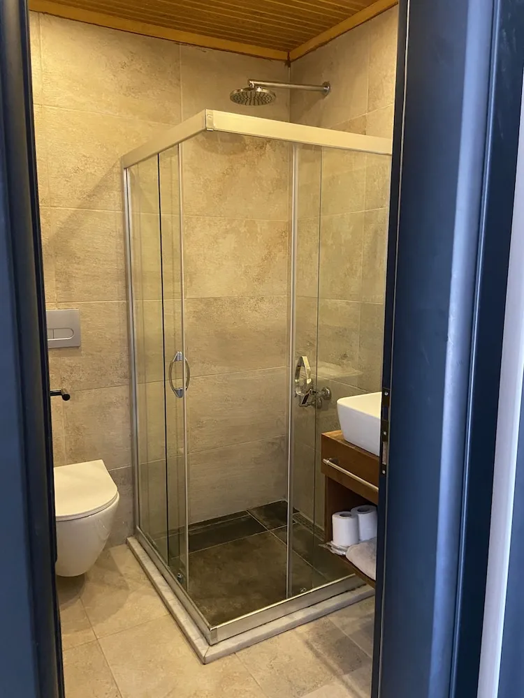 Standard Oda, 1 Yatak Odası, Havuz Manzaralı