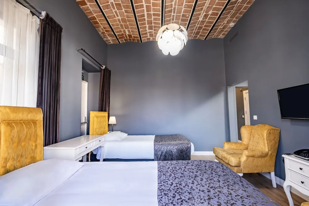 Family Süit, Balkon