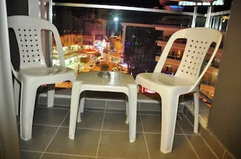 Acar Hotel