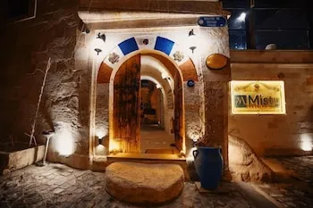Misty Cave Hotel
