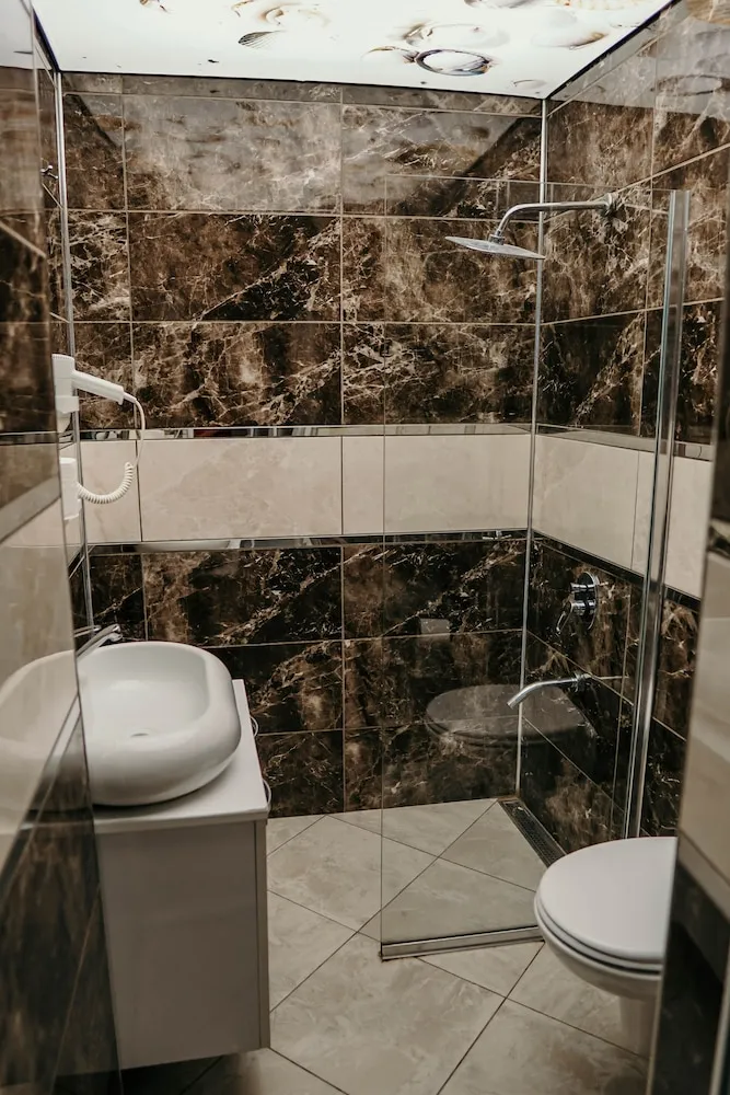 Standard Tek Büyük Yataklı Oda, Şehir Manzaralı