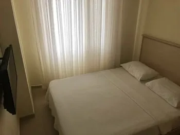 Elmas Motel