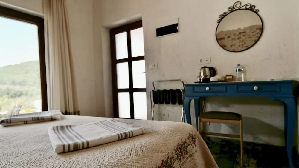 Deluxe Tek Büyük Yataklı Oda, Dağ Manzaralı