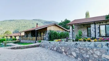 Dedehan Retreat Otel
