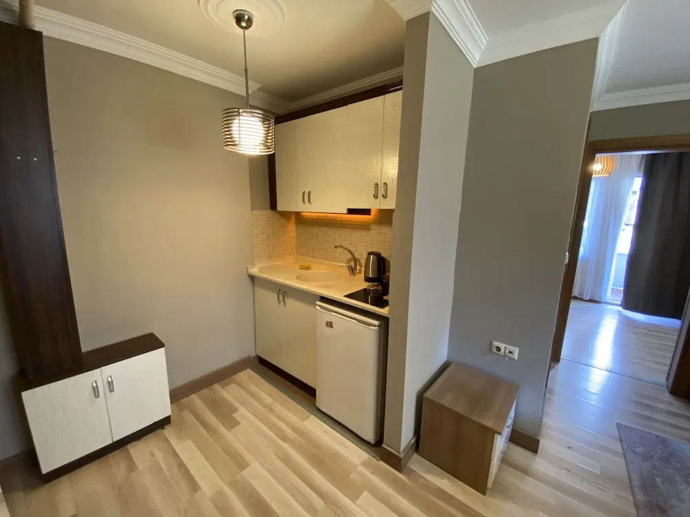 Standard Süit, 1 Çift Kişilik Yatak, Bahçe Manzaralı